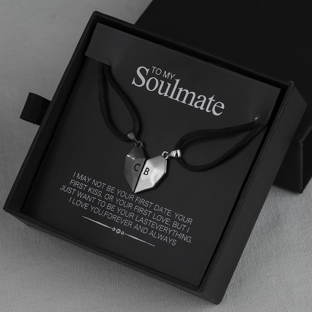 Collier prénom en forme de coeur Interattraction magnétique personnalisé 2 pièces Saint Valentin à mon âme sœur