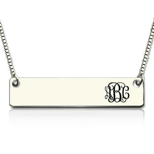 Collier Barre Monogram Gravé