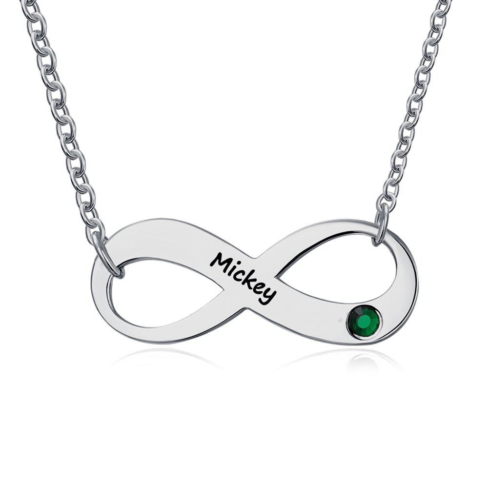 Collier de nom d’infini avec des pierres de naissance