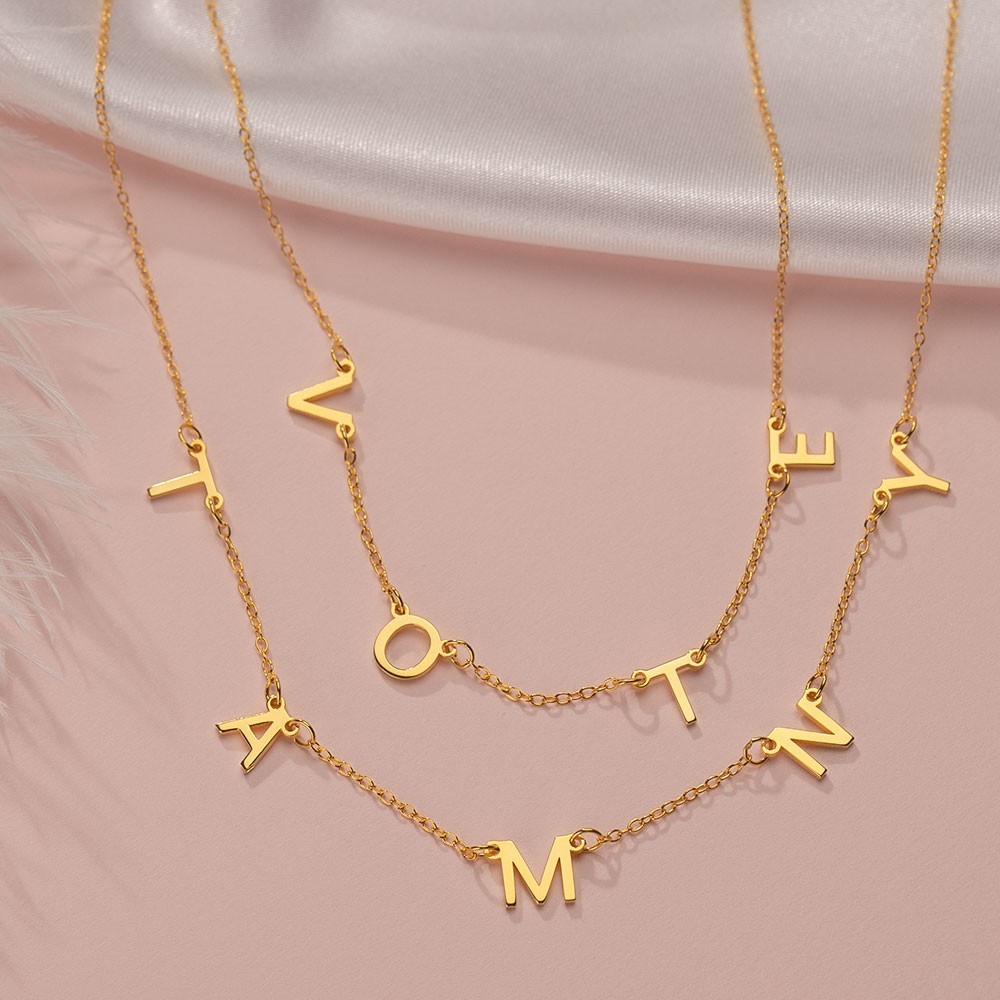 Collier initial personnalisé avec 1-10 initiales