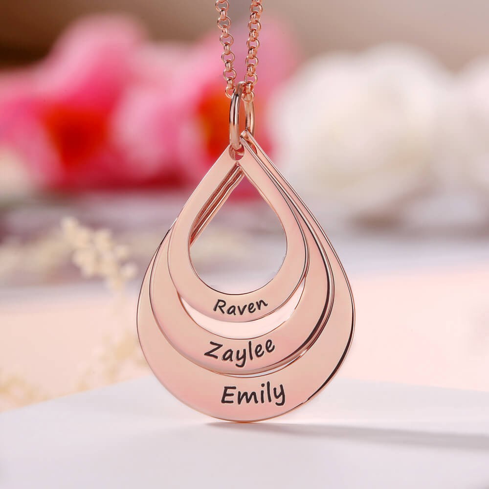 Collier de famille gravé Drop Shaped