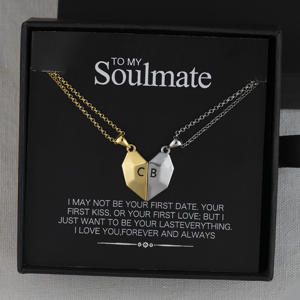 Collier prénom en forme de coeur Interattraction magnétique personnalisé 2 pièces Saint Valentin à mon âme sœur