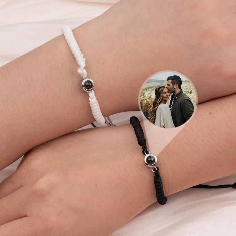 Bracelet de charme de projection de photo personnalisé pour le mariage d'anniversaire de couple