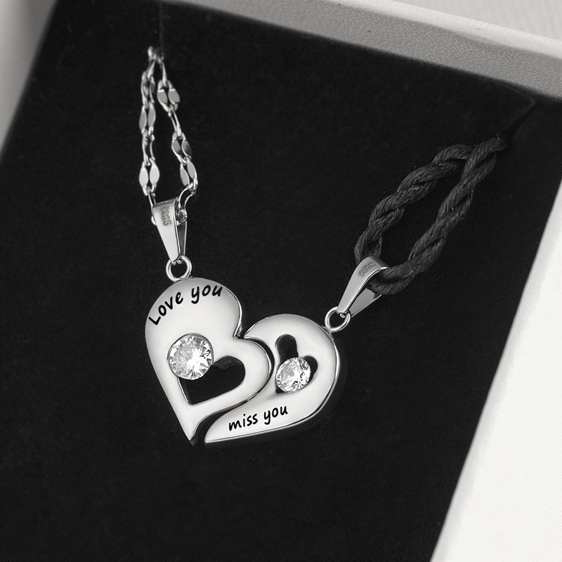 2 Pièces Noms de Couple Personnalisés Collier Magnétique en Forme de Coeur Cadeaux Saint Valentin