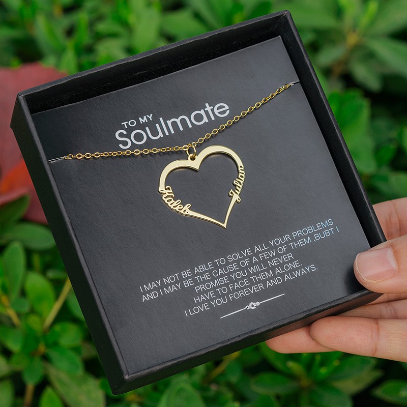 Colliers personnalisés de noms de couples de coeur à mon âme soeur