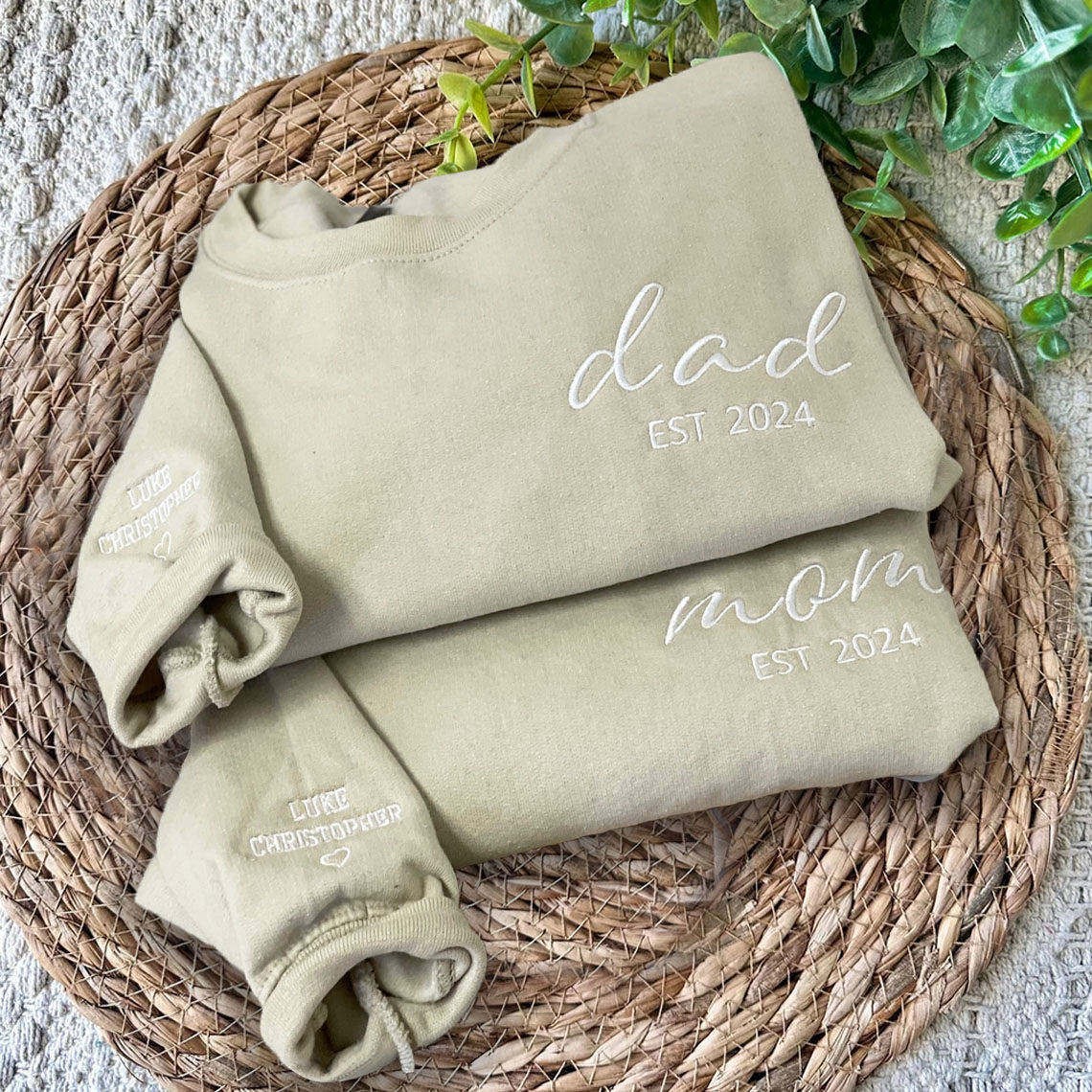 Sweat à capuche personnalisé brodé pour papa avec les noms des enfants pour cadeau de fête des pères