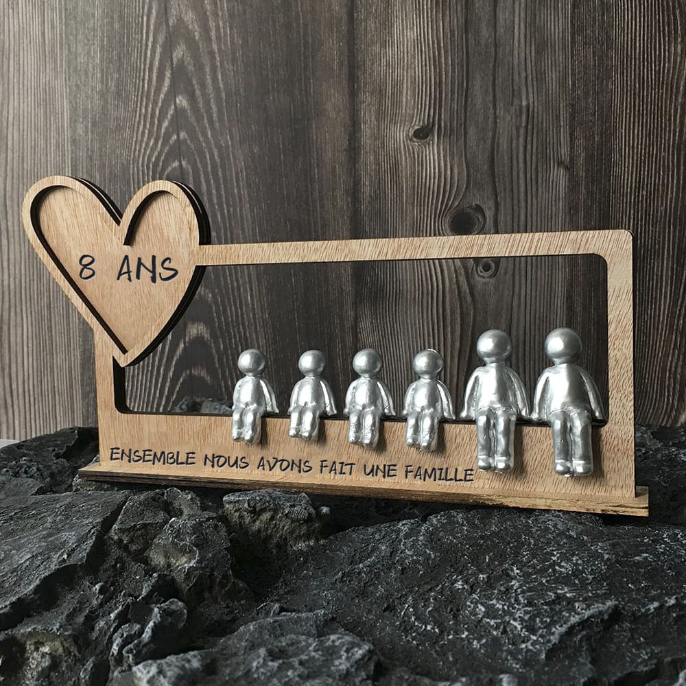 8 ans ensemble nous avons fait une famille figurines sculptées personnalisées cadeau de Noël pour le 8e anniversaire