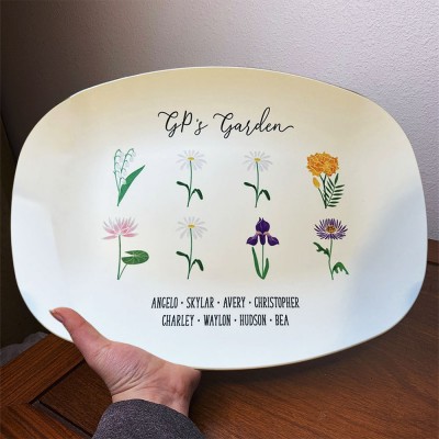 Plateau de fleurs personnalisé pour le mois de naissance du jardin de grand-mère avec les noms de petits-enfants