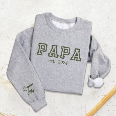 Sweat à capuche personnalisé brodé Papa avec les noms des enfants pour cadeau de fête des pères