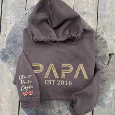 Sweat à capuche personnalisé brodé Papa avec les noms des enfants pour cadeau de fête des pères