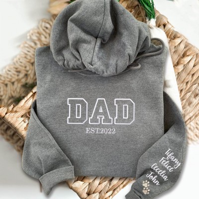 Sweat à capuche personnalisé brodé pour papa avec les noms des enfants pour cadeau de fête des pères