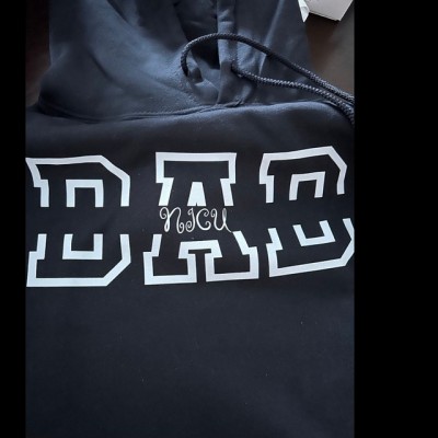 Sweat à capuche papa personnalisé avec noms d'enfants pour cadeau de fête des pères
