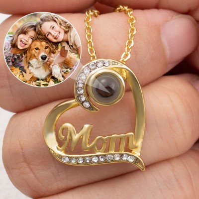 Collier personnalisé de coeur de photo de projection pour le cadeau de Noël de maman