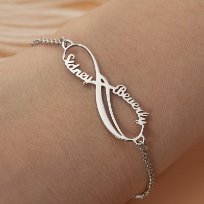 Bracelet à breloques Infinity personnalisé