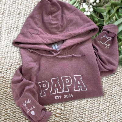 Sweat à capuche personnalisé brodé Papa avec les noms des enfants pour cadeau de fête des pères