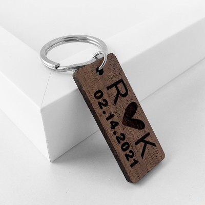 Porte-clés en bois personnalisé Anniversaire Saint Valentin Couple Cadeau