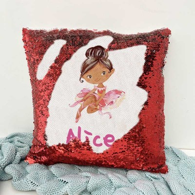 Cadeau d'anniversaire de fille d'oreiller rouge de nom de sequin personnalisé