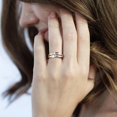 Bague de promesse de naissance personnalisée plaquée platine pour elle