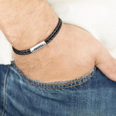 Bracelet en cuir tressé personnalisé avec gravure