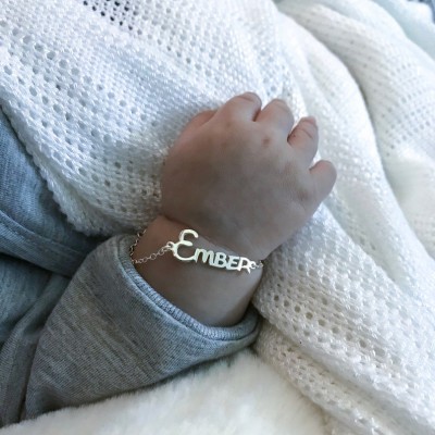 Bracelet prénom personnalisé pour bébé
