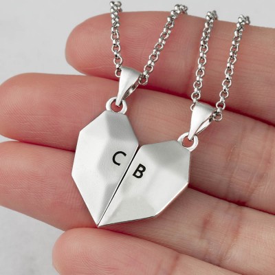 À ma Femme 2 Pièces Collier Prénom Magnétique Interattraction en Forme de Coeur Personnalisé Saint Valentin