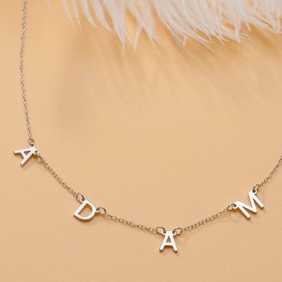 Collier initial personnalisé avec 1-10 initiales