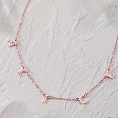 Collier initial personnalisé avec 1-10 initiales