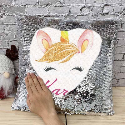 Cadeau d'anniversaire de licorne d'oreiller de ruban de nom de sequin personnalisé pour des filles